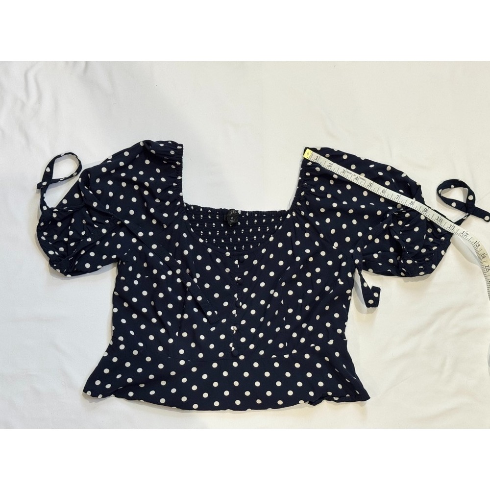 J. Crew Cropped Polka Dot Top M Blue Babydoll Preppy Off Shoulder Retro Modern - Picture 7 of 8